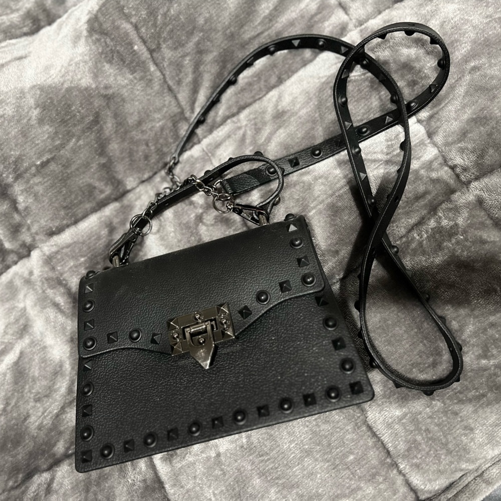 Purse - Picture 2 of 2